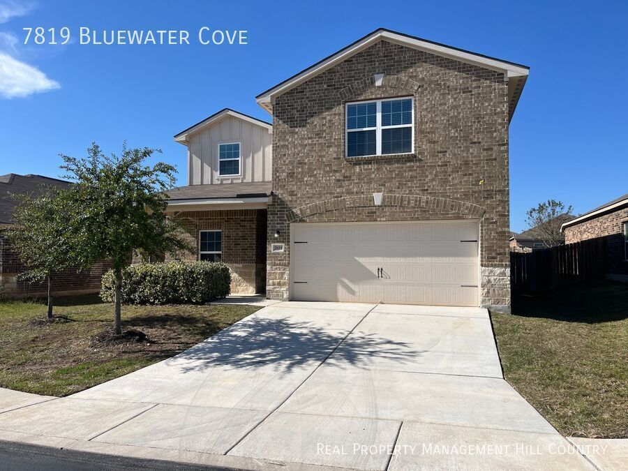 7819 Bluewater Cove in San Antonio, TX - Building Photo