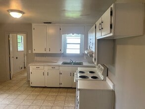 200 N 6th St in Cabot, AR - Building Photo - Building Photo