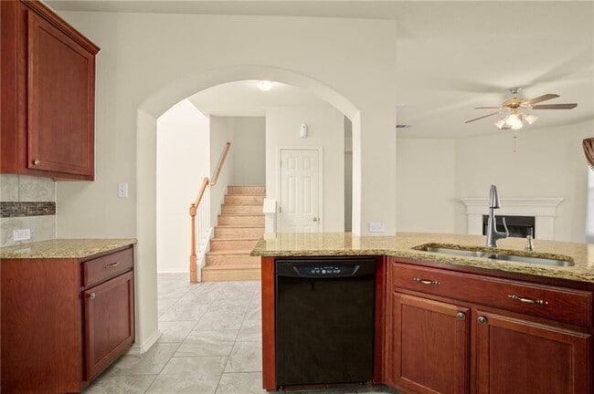 309 Lone Star Blvd in Hutto, TX - Building Photo - Building Photo