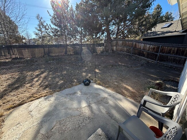 63213 Wishing Well Ln in Bend, OR - Building Photo - Building Photo