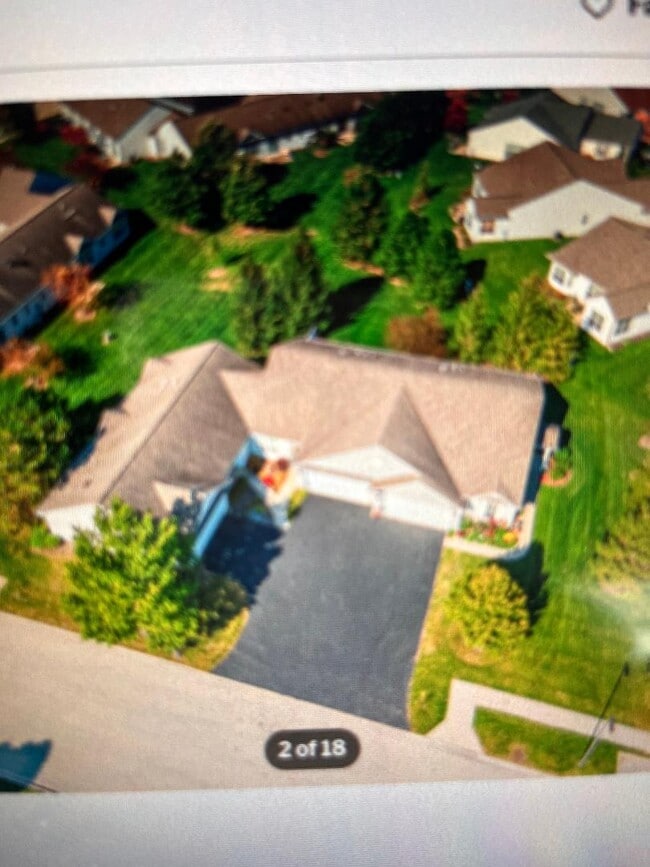 13337 Oakwood Ave in Huntley, IL - Building Photo - Building Photo