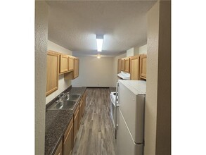 720 Melody Ln in Fergus Falls, MN - Building Photo - Building Photo