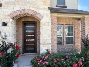 2612 Brushwood Mdw in Leander, TX - Building Photo - Building Photo