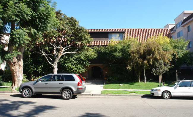 1420 Camden Ave in Los Angeles, CA - Foto de edificio - Building Photo