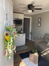 906 S Colorado St, Unit #1 in Midland, TX - Building Photo - Building Photo