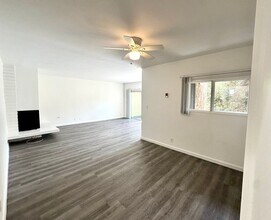 PR in Venice, CA - Foto de edificio - Interior Photo