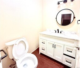 42 Parterre Ave in Lake Forest, CA - Building Photo - Building Photo