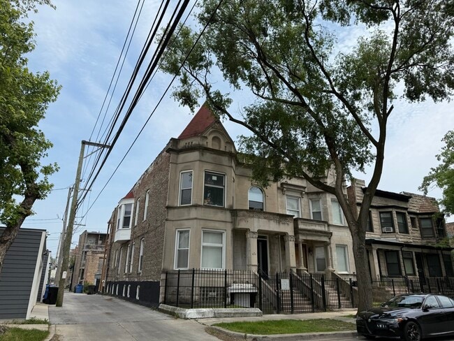 4311 S Vincennes Ave in Chicago, IL - Building Photo - Building Photo
