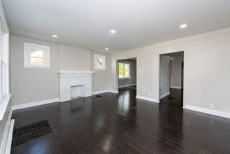 1707 Sterling Ave in Cincinnati, OH - Building Photo - Building Photo