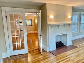 19 E Manning St in Providence, RI - Building Photo - Building Photo