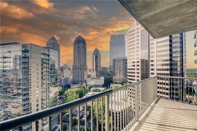property at 1080 Peachtree St NE