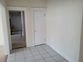 39 Irving St in Everett, MA - Building Photo - Building Photo