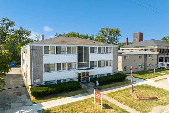 Greenview Apartments in Detroit, MI - Building Photo - Building Photo