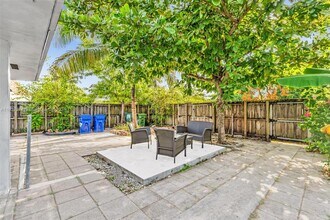 1517 NW 8th Ave in Fort Lauderdale, FL - Building Photo - Building Photo