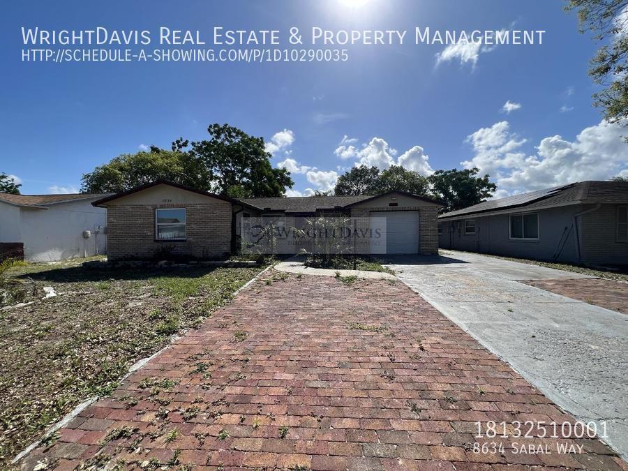 8634 Sabal Way in Port Richey, FL - Building Photo