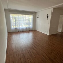 1648 Ogden Dr in Los Angeles, CA - Building Photo - Building Photo