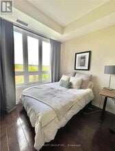 5327 Upper Middle Rd in Burlington, ON - Building Photo - Building Photo