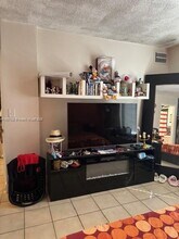 2201 Brickell Ave in Miami, FL - Building Photo - Building Photo