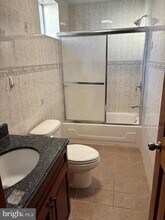 1320 W Girard Ave in Philadelphia, PA - Building Photo - Building Photo