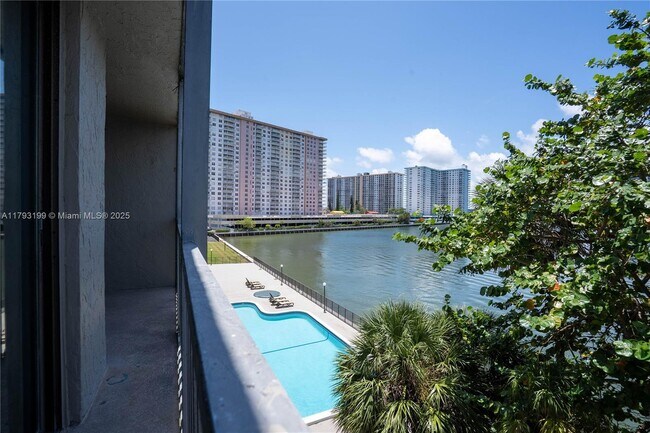 property at 17600 N Bay Rd