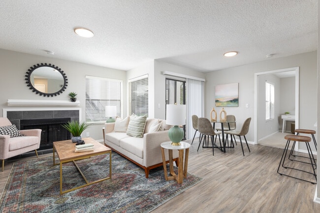 Heron Lake in Kissimmee, FL - Building Photo - Interior Photo