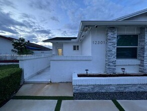 12301 SW 195th Terrace in Miami, FL - Building Photo - Building Photo