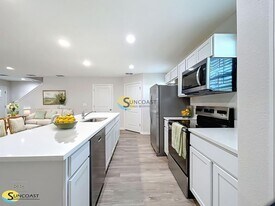 3821 SW 43rd Ct, Unit 206 in Ocala, FL - Building Photo