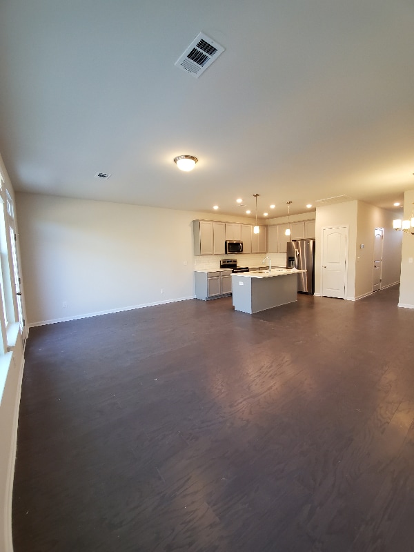 218 Netherlands Blvd in Lebanon, TN - Building Photo - Building Photo