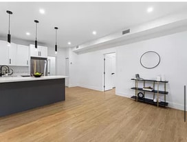 1720 SW 73rd Ave in Miami, FL - Building Photo