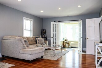 36 Lancaster St in Quincy, MA - Building Photo - Building Photo