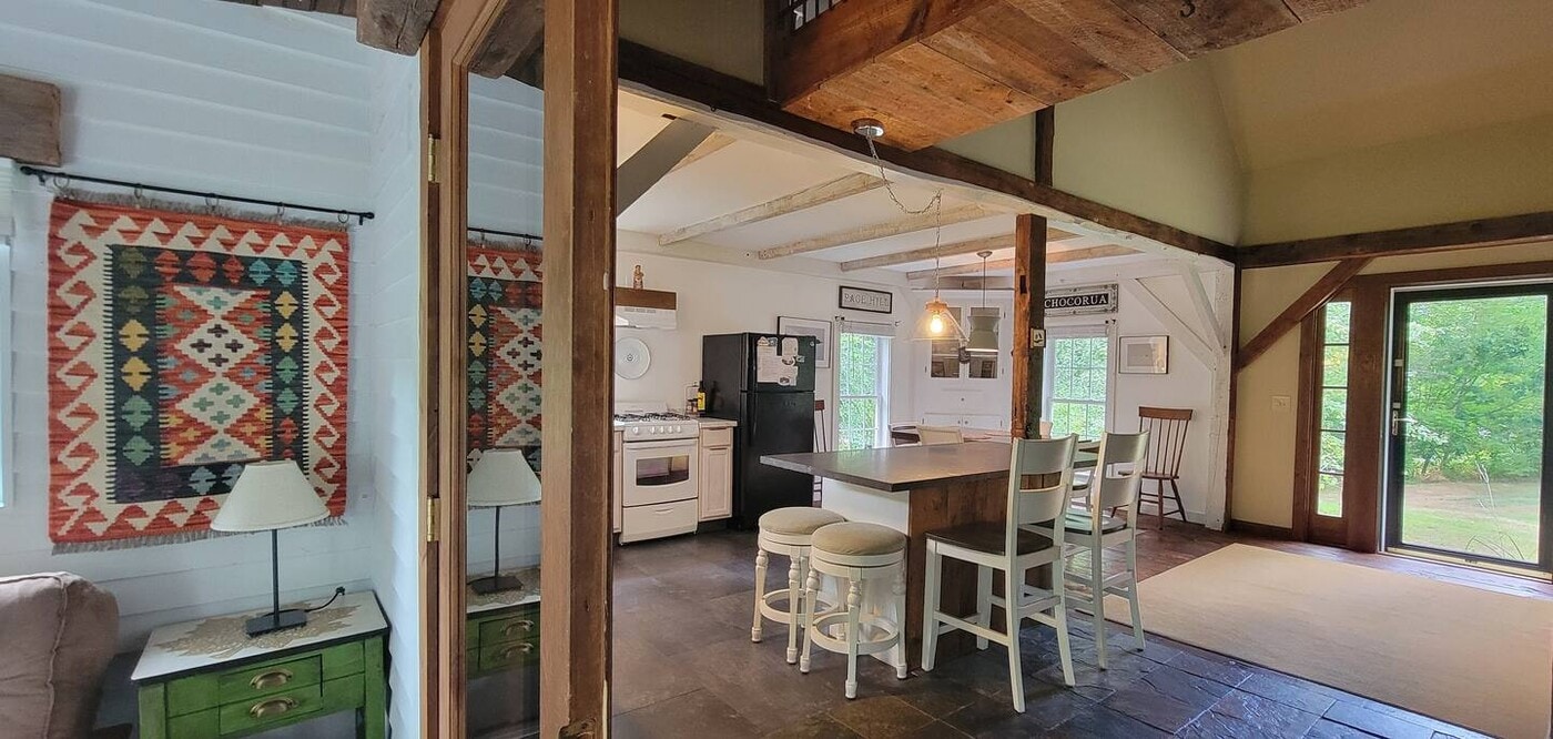 50 Mountain View Estates Rd in Tamworth, NH - Building Photo
