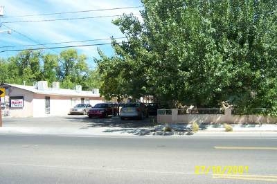 Isleta Apartments in Albuquerque, NM - Building Photo - Building Photo