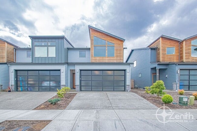 12323 NE 116th Way in Vancouver, WA - Building Photo - Building Photo