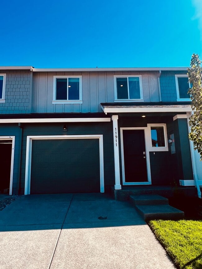 11911 NE 104th St in Vancouver, WA - Building Photo - Building Photo