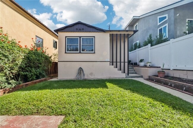 property at 532 Rosecrans Ave