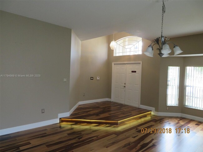 16764 NW 13th Ct in Pembroke Pines, FL - Building Photo - Building Photo