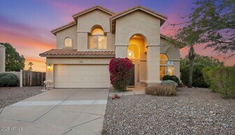 14566 N 100th Pl in Scottsdale, AZ - Building Photo