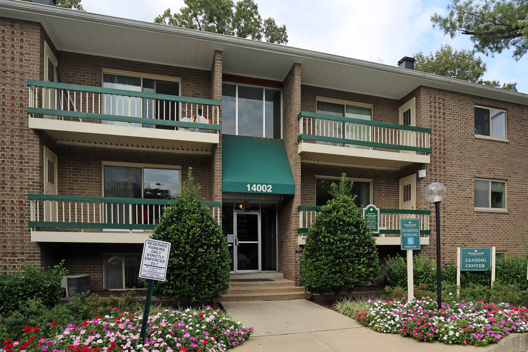 Woods Edge Apartments in Rockville, MD - Building Photo