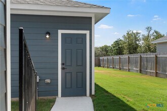 209 Villars Dr in Salado, TX - Building Photo - Building Photo