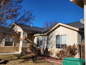 604 Westwinds Dr in Dayton, NV - Building Photo - Building Photo