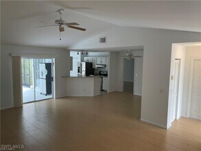 8468 Grove Rd in Ft. Myers, FL - Building Photo - Building Photo