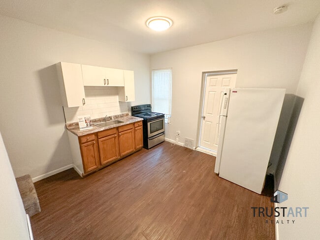 property at 2629 N Palethorp St