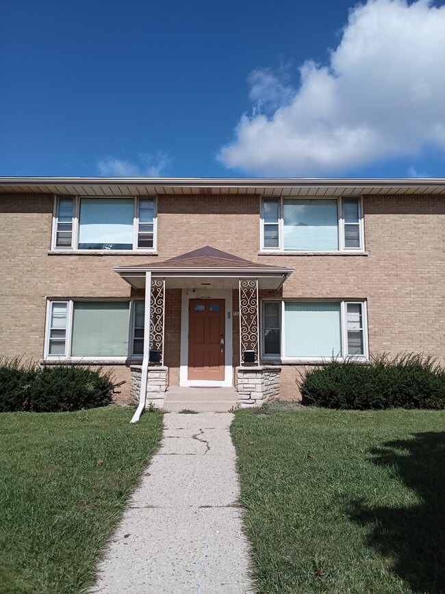 7314 W Oklahoma Ave, Unit 3 UPPER $1050