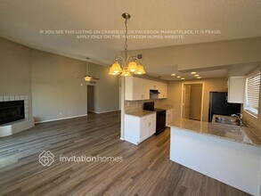 7526 W Desert Cove Ave in Peoria, AZ - Building Photo - Building Photo