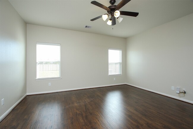 property at 20620 Lenen Dr