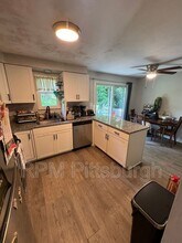 90 Walker Rd in Canonsburg, PA - Building Photo - Building Photo