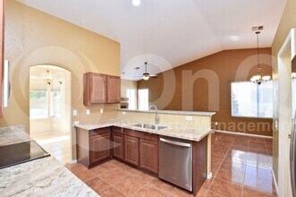 598 S Neely St in Gilbert, AZ - Building Photo - Building Photo