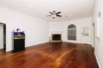 852 Magnolia Ct in Hurst, TX - Building Photo - Building Photo