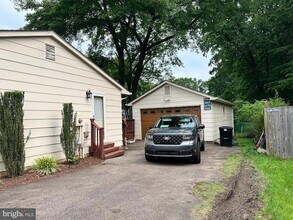 4511 Eastlawn Ave in Woodbridge, VA - Building Photo - Building Photo