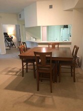 2727 Anzio Ct-Unit -307 in Palm Beach Gardens, FL - Foto de edificio - Building Photo